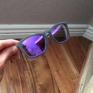 RayBan Chris sunglasses RB4187